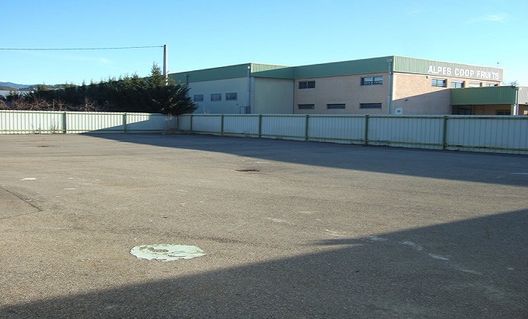 Bâtiment industriel entre Gap et Sisteron, Laragne-Montéglin